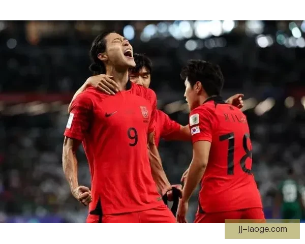 曹圭成补时绝平头球拯救韩国队力挽狂澜战平对手